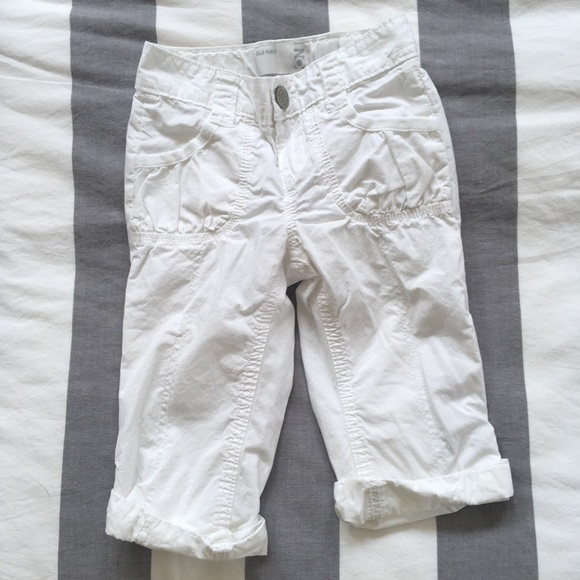 Old Navy Girls Cropped Pants - Size 5 - Picture 2 of 4